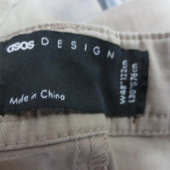 ASOS TAPERED  CARGO TROUSERS - KHAKI - WAIST 48" INSEAM 30" - Picture 5 of 5